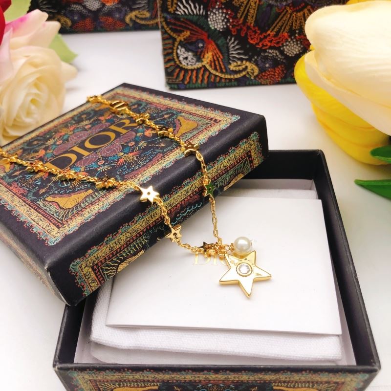 chr1st1an D10r necklaces